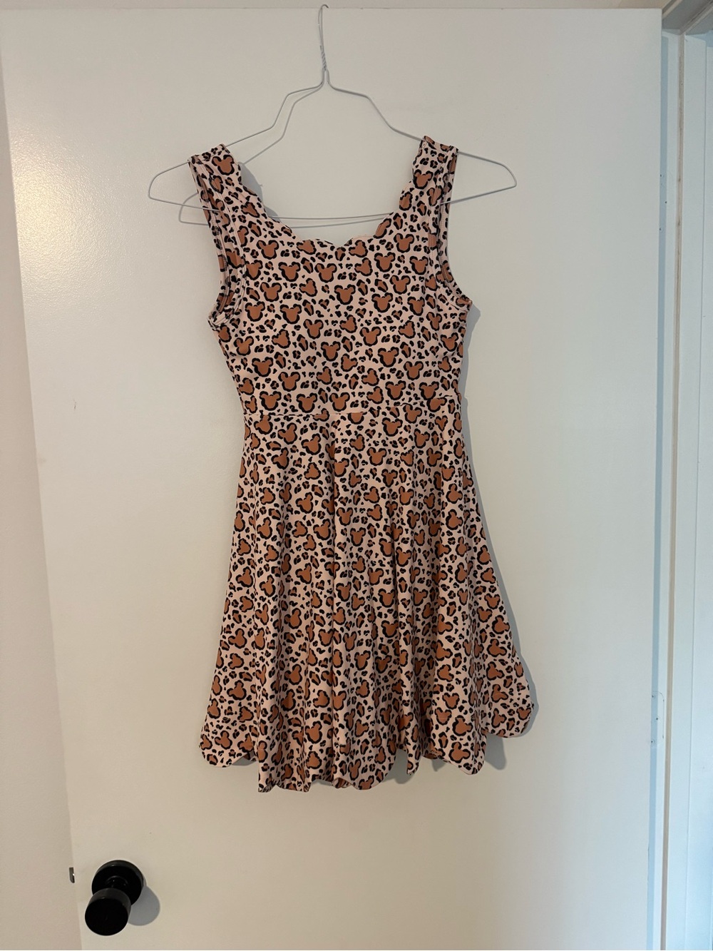 Leopard Print Sleeveless Mini Dress in Tan and Black